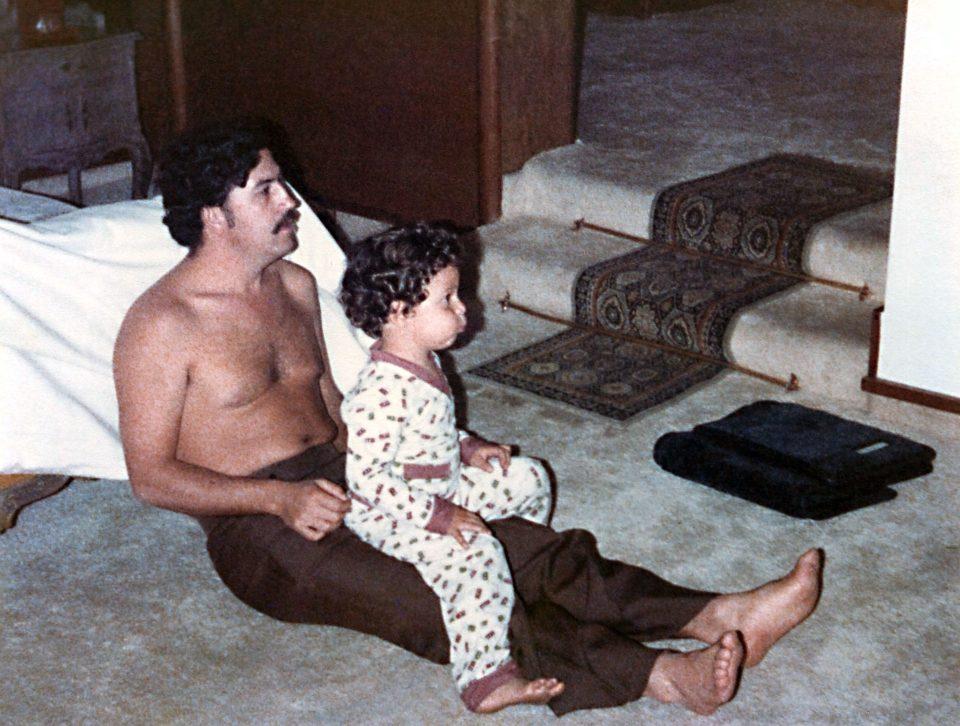 Vita in famiglia Escobar: padre e figlio insieme