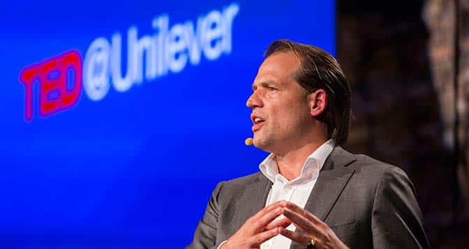 Stop ai CV: Unilever assume grazie all'Intelligenza Artificiale e alla Gamification!