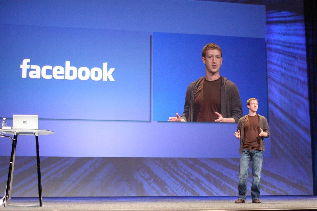 Il ceo di Facebook Mark Zuckerberg. Foto di by b_d_solis/Flickr