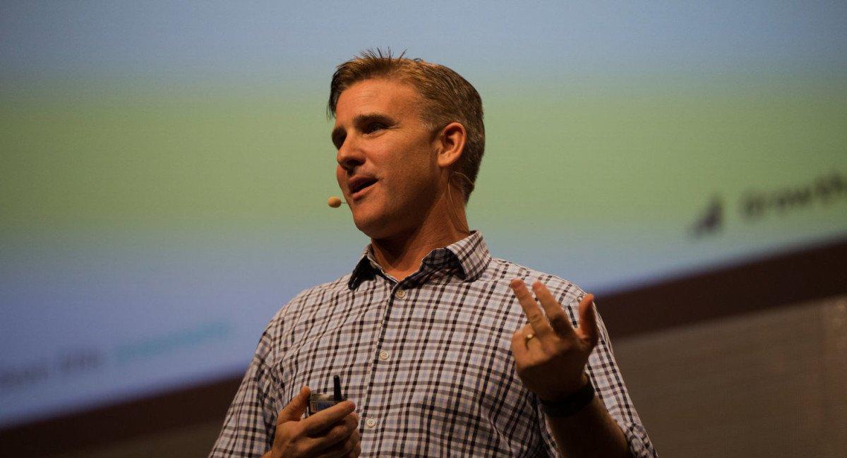 growthhacker_ellis