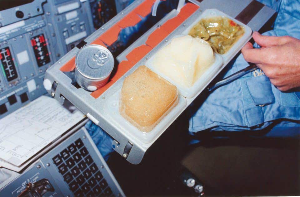 Alimenti freschi nella stazione spaziale