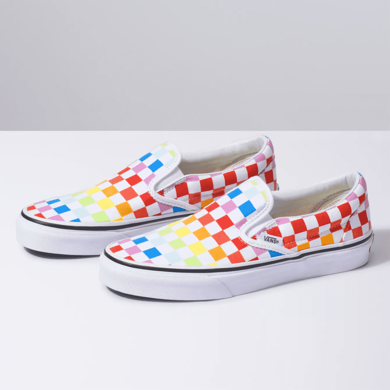 Pride-month-2020-Vans-collection-sneacker