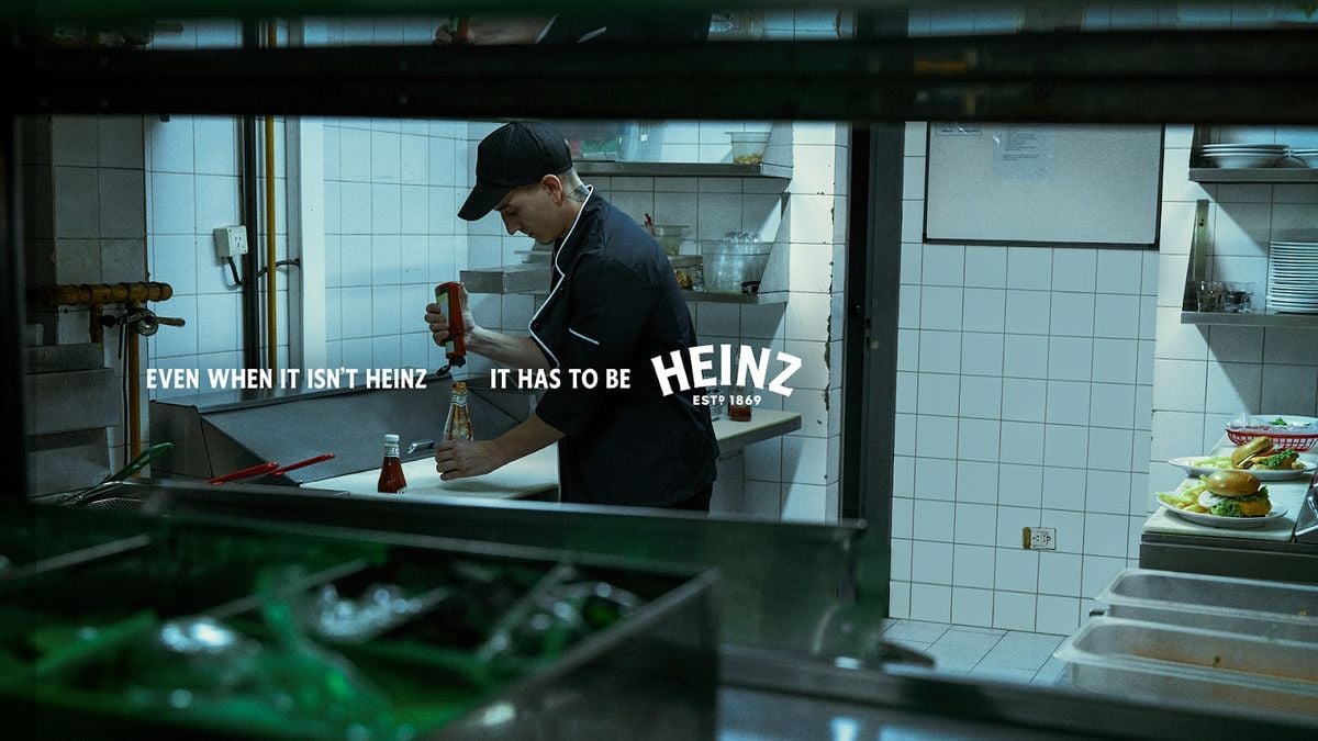 Heinz Ketchup Fraud - pubblicità aprile -ninja marketing